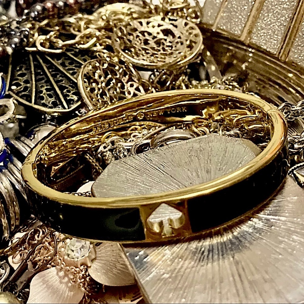 1 LB pound Estate Sale jewelry lot~ Gold Silver rhinestones pearls